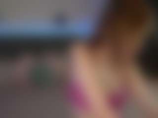 Hailey-Green's Live Sex Cam Show