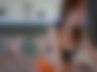 Spettacolo in cam dal vivo con Hailey-Green - Brown Hair su Camsoda