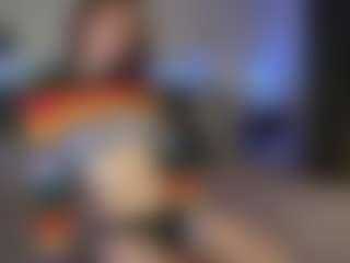 Hailey-Green's Live Sex Cam Show