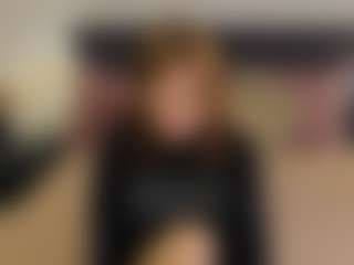 Hailey-Green's Live Sex Cam Show