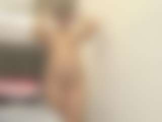 natasha-robin's Live Sex Cam Show