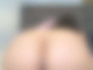 Live cam show with natasha-robin - Striptease on Dare Cams