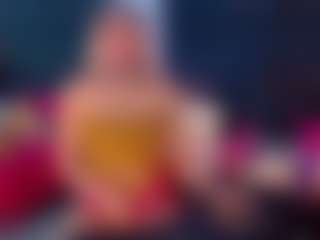 Live cam show with britneyortegax - Smoking on madthumbs