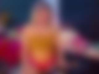 Live cam show with britneyortegax - Smoking on madthumbs