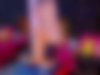 Live cam show with britneyortegax - Brown Eyes on Stripli.com