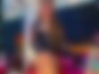 Spettacolo in cam dal vivo con britneyortegax - Brown Eyes su Camsoda