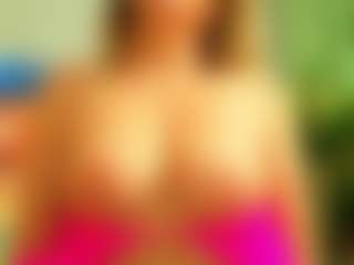 Live cam show with EvasmithXX - Facial on Adult Interactions