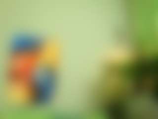 Live cam show with EvasmithXX - Facial on milfzrlive.com