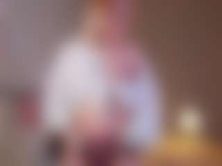 Live cam show with Mary-Shiotta - Fuck Machine on Hubzter Live