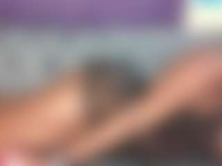 Live cam show with pretty-diva - Ebony on fuck-show.com
