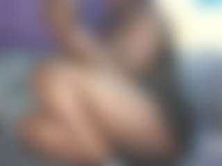 Live cam show with pretty-diva - Shower on Dolls Live