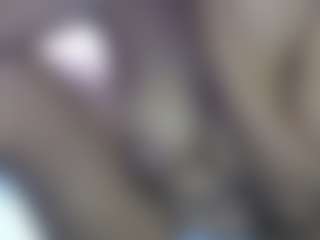 Live cam show with pretty-diva - Ebony on StripNow