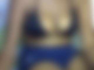 Show en direct avec pretty-diva - Gape sur Camsoda