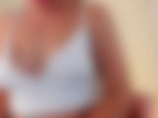 Mia Blue 😈's Live Sex Cam Show
