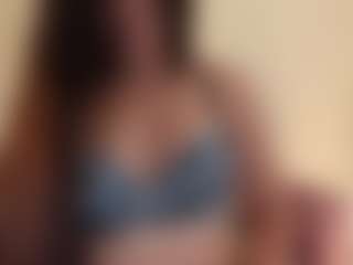 Mia Blue 😈's Live Sex Cam Show