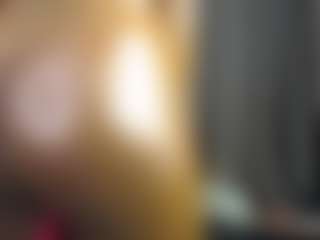 Queen-bree's Live Sex Cam Show