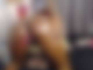 Queen-bree's Live Sex Cam Show