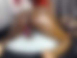 Queen-bree's Live Sex Cam Show