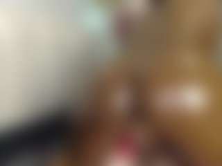 Queen-bree's Live Sex Cam Show