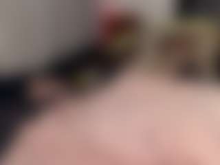 Queen-bree's Live Sex Cam Show