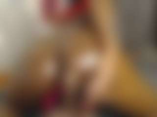 Queen-bree's Live Sex Cam Show