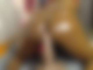 Queen-bree's Live Sex Cam Show