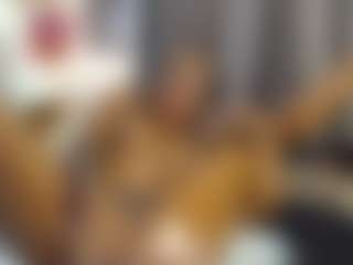 Queen-bree's Live Sex Cam Show