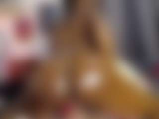 Queen-bree's Live Sex Cam Show