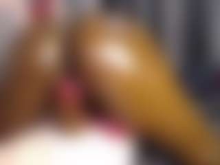 Queen-bree's Live Sex Cam Show
