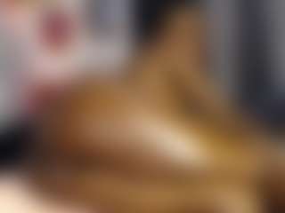 Live cam show with Queen-bree - Fetish on Camsoda