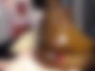 Live cam show with Queen-bree - Ebony Fetish on TastyBlacksLive