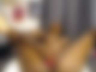 Queen-bree's Live Sex Cam Show