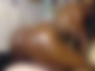 Queen-bree's Live Sex Cam Show