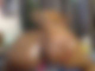 Queen-bree's Live Sex Cam Show