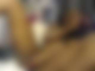 Queen-bree's Live Sex Cam Show