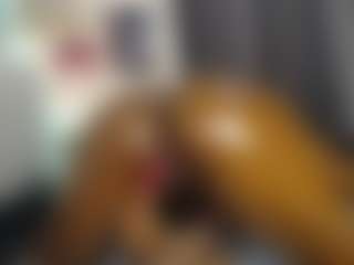 Live cam show with Queen-bree - Tease Black on nudelive.tv