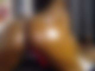Live cam show with Queen-bree - 420 on Cam Slut