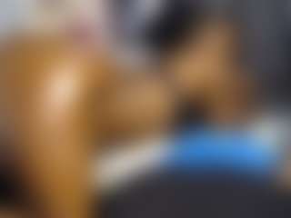 Queen-bree's Live Sex Cam Show