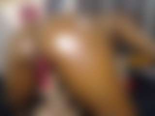 Queen-bree's Live Sex Cam Show