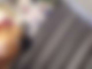 Queen-bree's Live Sex Cam Show