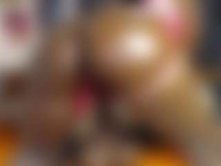 Queen-bree's Live Sex Cam Show
