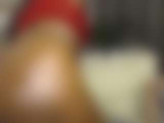 Live cam show with Queen-bree - Foot Fetish on CamClone