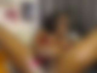 Queen-bree's Live Sex Cam Show