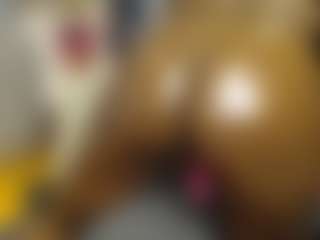 Queen-bree's Live Sex Cam Show