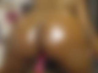 Queen-bree's Live Sex Cam Show
