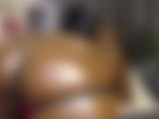 Queen-bree's Live Sex Cam Show
