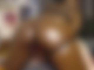 Queen-bree's Live Sex Cam Show