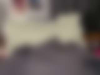 Live cam show with Queen-bree - Italian on camtv