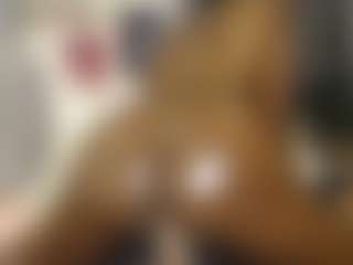 Queen-bree's Live Sex Cam Show
