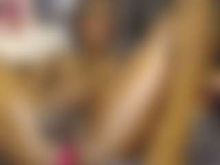 Queen-bree's Live Sex Cam Show